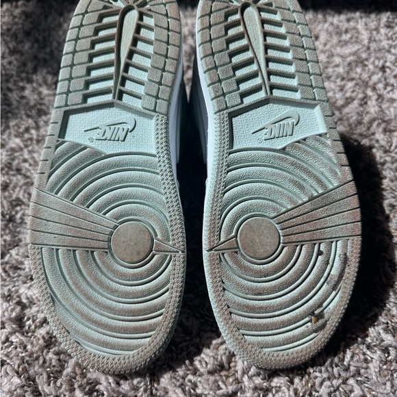 Air Jordan 1 Retro High OG high-top Seafoam/Healing Orange/White. - Picture 5 of 5